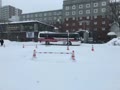 札幌市内の雪の白さで！❄️観光バスが浮いて見える！