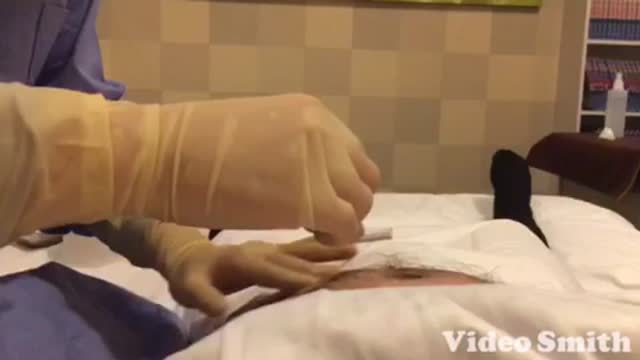 手術着（オペ着）でお腹を剃毛 - FC2 Video